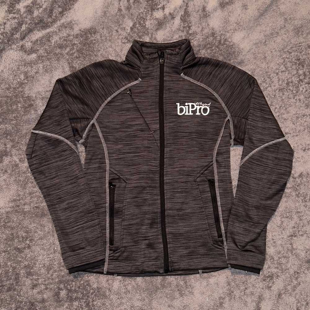 Athletic jacket